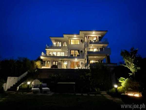 8 Suites By Fat Jimmy's, Tagaytay