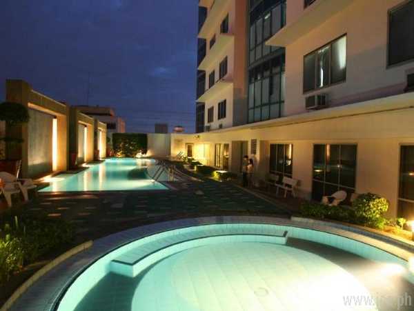 Astoria Plaza, Manila