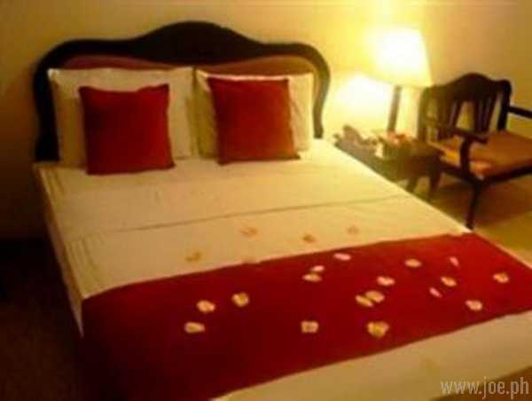 Bel Air Soho Suites, Manila