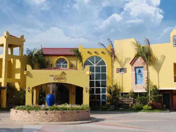 Crown Regency Residences Davao Hotel, Davao City