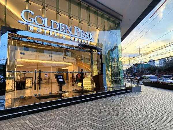Golden Peak Hotel & Suites powered by Cocotel, Cebu