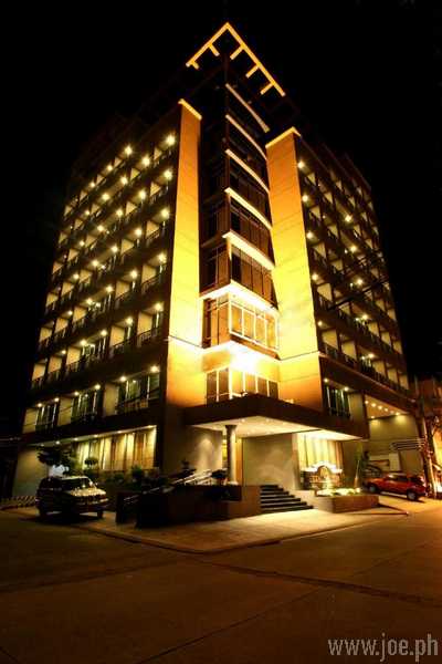 Herald Suites Solana Hotel, Manila