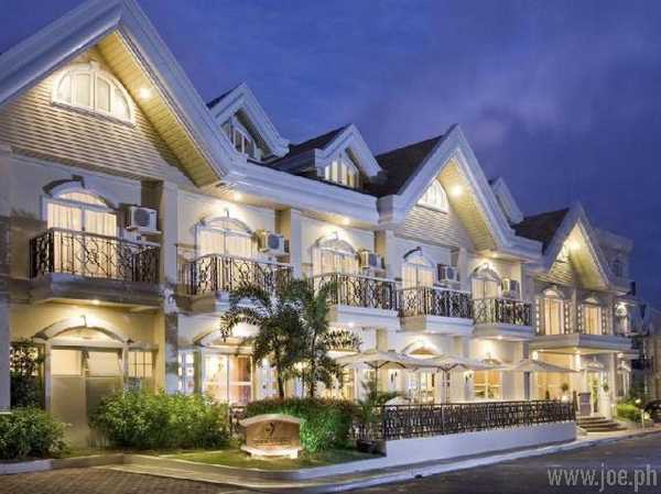 Hotel Venezia, Legazpi