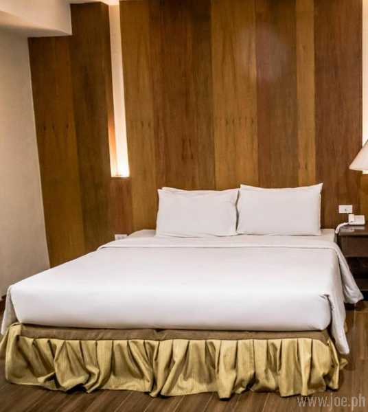 La Fiesta Hotel, Iloilo