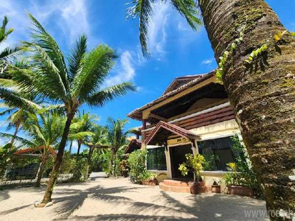 Le Palme Beach Resort, Pandan