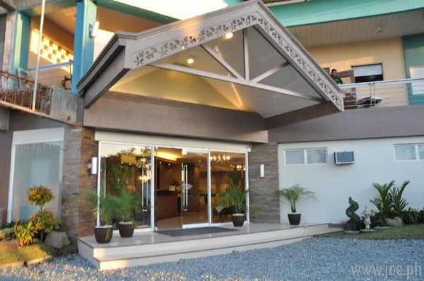 Magallanes Square Hotel, Tagaytay
