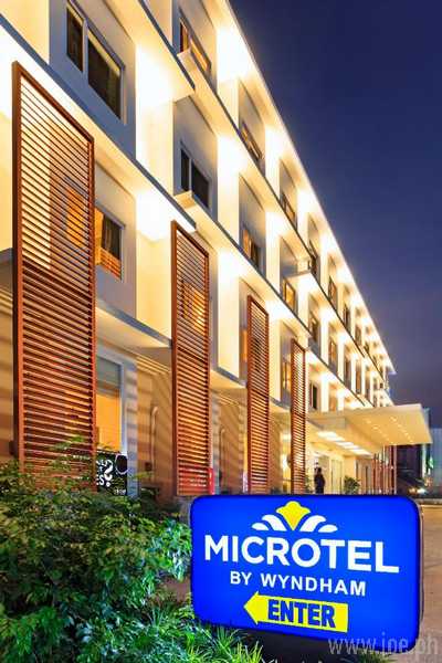 Microtel by Wyndham Acropolis, Quezon City