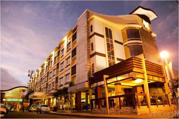 Mo2 Westown Hotel and Resort, Iloilo