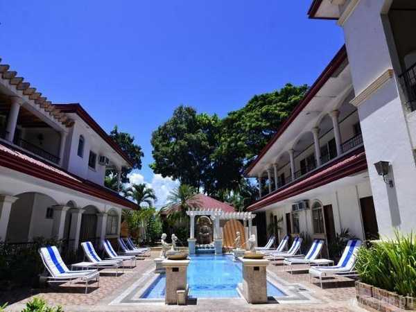 Palmas del Mar Conference Resort Hotel, Bacolod (Negros Occidental)