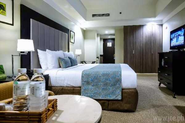 Somerset Millennium Makati, Manila