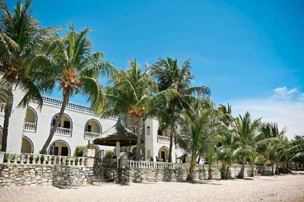 Squares Beachfront Apartments, Puerto Galera