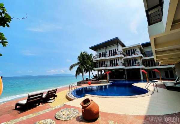 Sunset at Aninuan Beach Resort, Puerto Galera