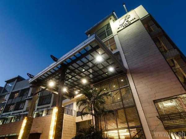 The Avenue Plaza Hotel, Naga City