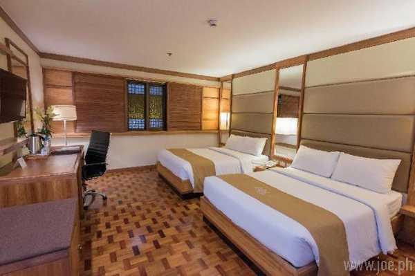 The Legend Villas, Manila