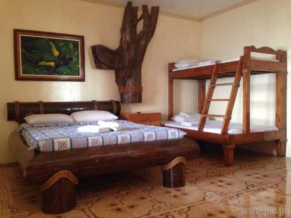 Vasco's Resort, Subic (Zambales)