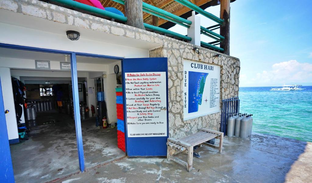 Club Hari Dive Resort, Moalboal (Cebu)