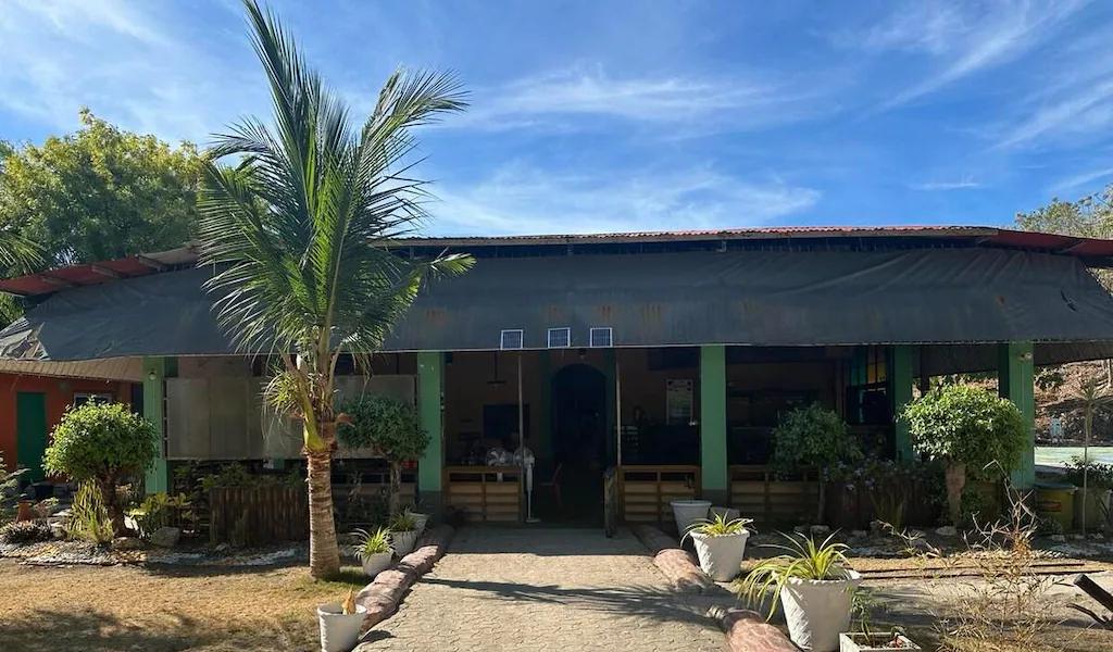 Montenova Dive Resort Malapascua Island