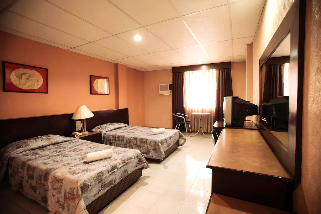 Crown Hotel, Naga City